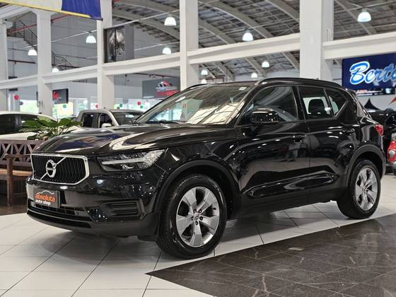 VOLVO XC40 2.0 T4 GASOLINA GEARTRONIC